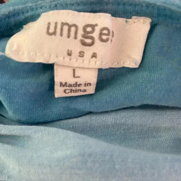 Umgee size L cold shoulder super soft gorgeous top EUC - Picture 5 of 9